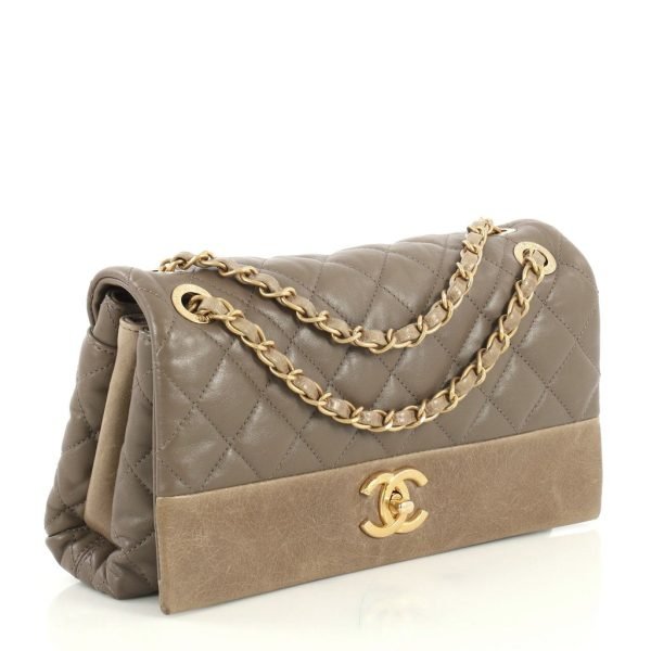 Soft Elegance Flap Medium Calf Leather Bag - Image 3