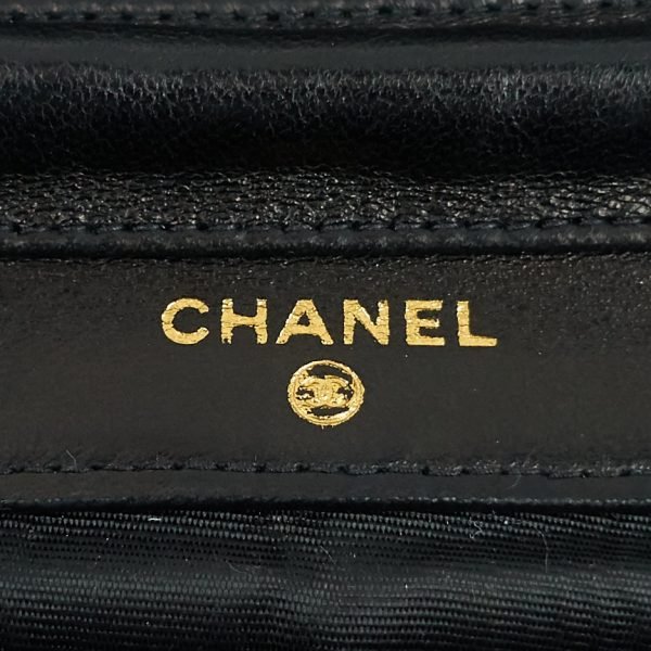 Timeless Wallet on Chain WOC Vintage Patent Leather Bag - Image 6