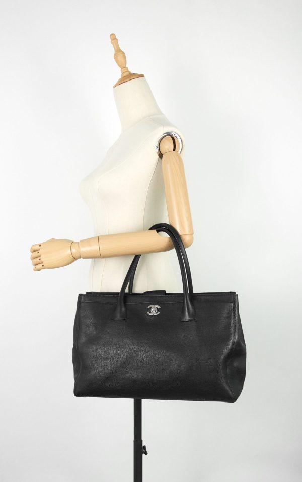 Chanel Cerf Executive Caviar Leather Tote Bag - Image 22