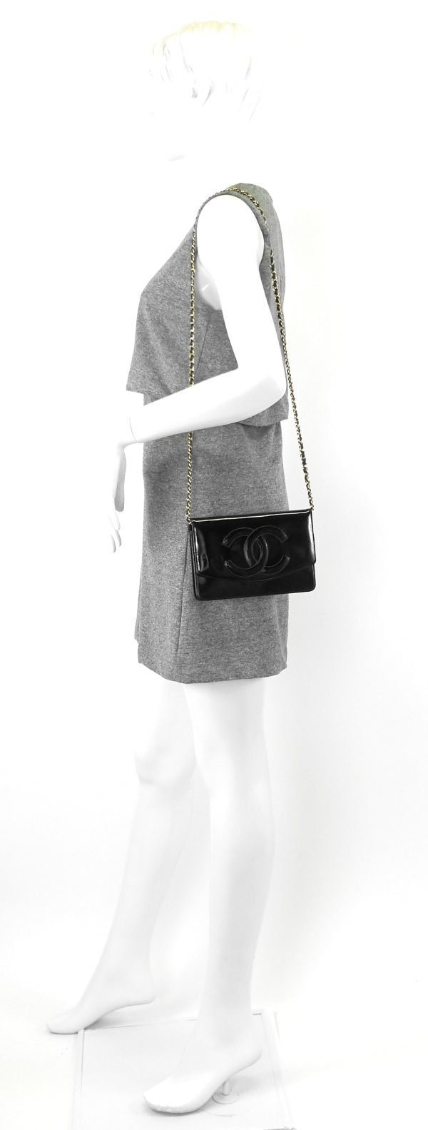 Timeless Wallet on Chain WOC Vintage Patent Leather Bag - Image 9