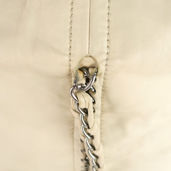 Modern Chain Zip Leather Tote Bag - Image 11