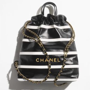 Chanel 22 BackPack Black & White AS3859